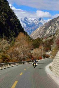 Hanoi yunnan Tibet motorbike tour